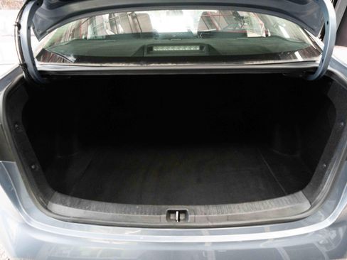 Used 2023 Toyota Corolla LE image 27