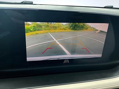 Certified 2024 Buick Encore GX Avenir image 21