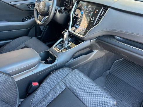 Certified 2025 Subaru Outback Premium AWD/4WD image 15