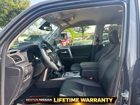 Used 2024 Toyota 4Runner TRD Sport w/ Technology Package AWD/4WD image 11