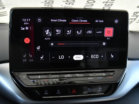 Used 2021 Volkswagen ID.4 Pro image 25