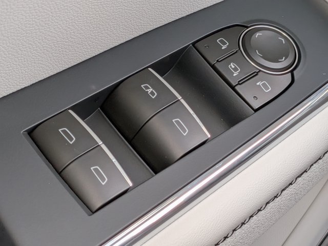 New 2027 GMC Acadia Denali w/ Denali Reserve Package FWD image 24