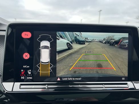 Certified 2025 Volkswagen Atlas Cross Sport SEL image 19