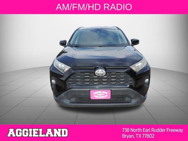 Used 2021 Toyota RAV4 XLE FWD image 9