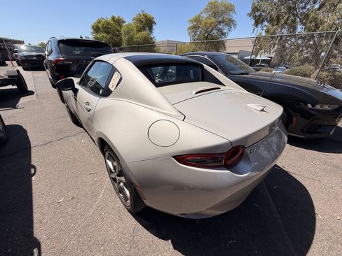 Used 2023 MAZDA MX-5 Miata Grand Touring RWD image 2
