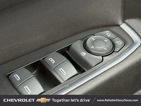 Used 2023 Chevrolet Silverado 1500 LT AWD/4WD image 28