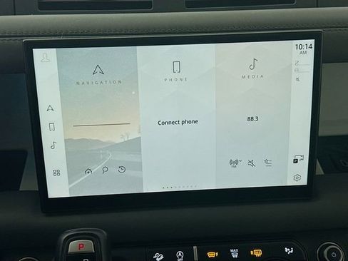 Used 2023 Land Rover Defender 130 First Edition image 14