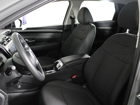 Certified 2024 Hyundai Tucson SE image 17