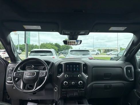 Used 2021 GMC Sierra 1500 AT4 w/ AT4 Value Package AWD/4WD image 28
