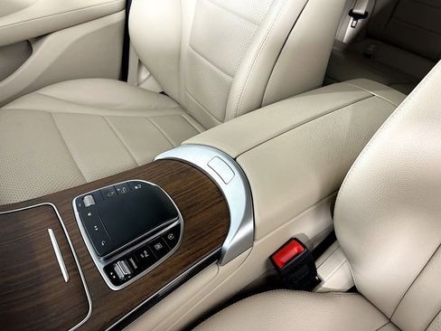 Used 2022 Mercedes-Benz GLC 300 image 23