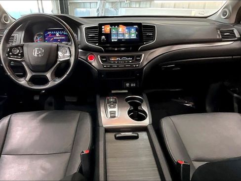 Used 2021 Honda Pilot Special Edition image 13
