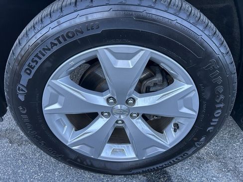 Used 2014 Subaru Forester 2.5i Premium w/ All-Weather Package image 7