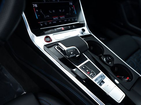 New 2025 Audi RS 6 performance image 10