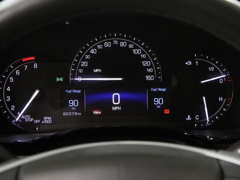 Used 2017 Cadillac XT5 Luxury w/ Driver Awareness Package image 8