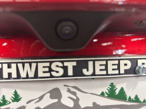 New 2026 Jeep Compass Latitude image 20