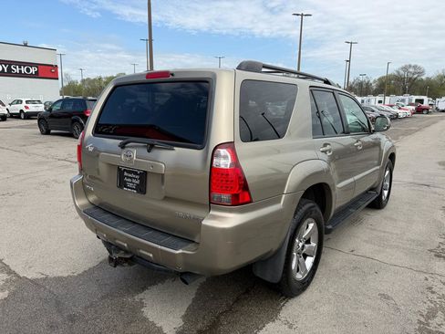 Used 2007 Toyota 4Runner Limited image 3