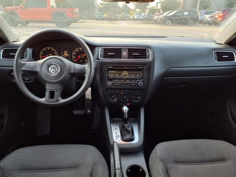 Used 2014 Volkswagen Jetta S FWD image 5