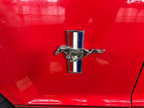 Used 2007 Ford Mustang Convertible RWD image 12