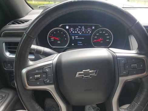 Used 2021 Chevrolet Tahoe Z71 w/ Z71 Off-Road Package image 40