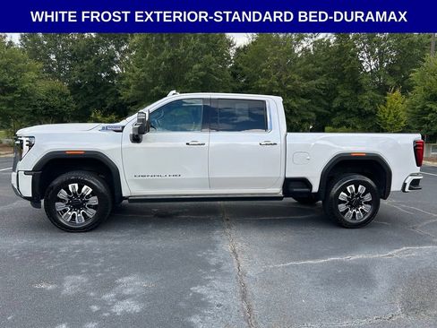 Used 2024 GMC Sierra 2500 Denali w/ Denali Reserve Package AWD/4WD image 12