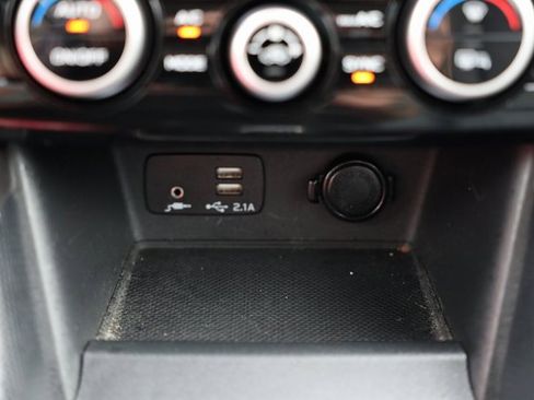 Used 2020 Subaru Forester Limited image 46