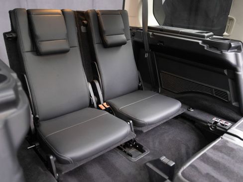 Used 2016 Land Rover LR4 HSE AWD/4WD image 65
