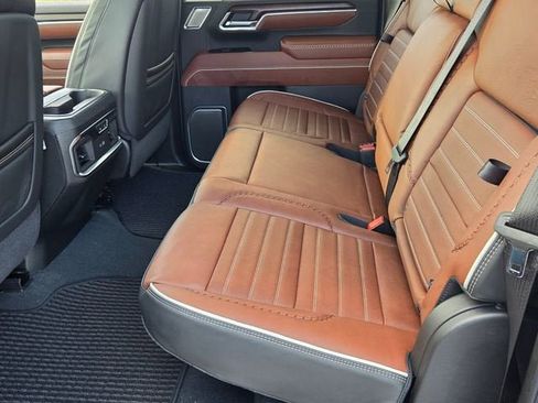 Used 2026 GMC Sierra 2500 Denali Ultimate AWD/4WD image 10
