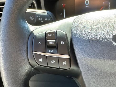 New 2025 Ford Maverick XL image 19