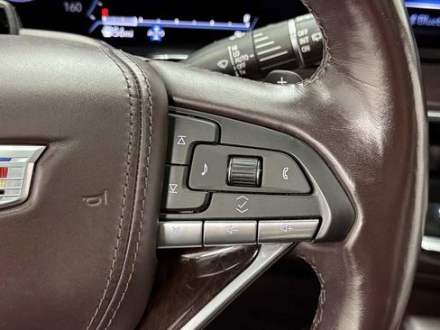 Used 2022 Cadillac Escalade Premium Luxury Platinum image 23