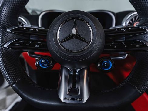 Used 2022 Mercedes-Benz SL 63 AMG SL 63 AMG image 23