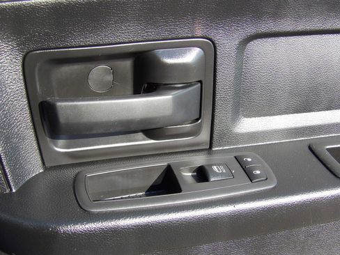 Used 2021 RAM 1500 Tradesman RWD image 39