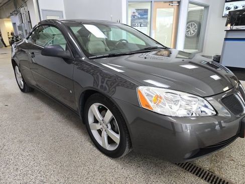 Used 2006 Pontiac G6 GTP w/ Premium Value Package FWD image 3