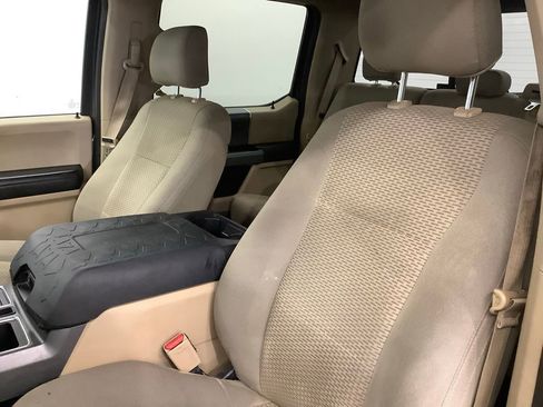 Used 2016 Ford F150 XLT w/ Equipment Group 302A Luxury AWD/4WD image 12