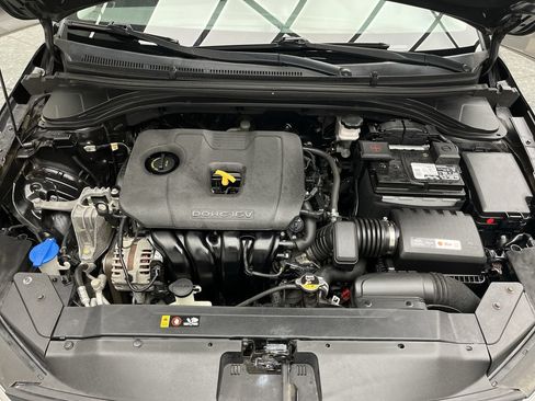 Used 2019 Hyundai Elantra Value Edition w/ Cargo Package FWD image 24