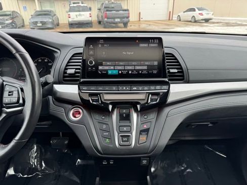 Used 2025 Honda Odyssey Sport-L image 2