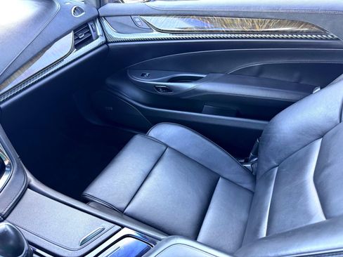 Used 2014 Cadillac ELR w/ Luxury Package image 41