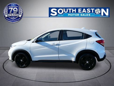 Used 2016 Honda HR-V LX image 8