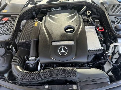 Used 2015 Mercedes-Benz C 300 4MATIC Sedan image 47