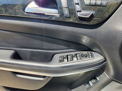 Used 2018 Mercedes-Benz GLS 550 4MATIC image 23