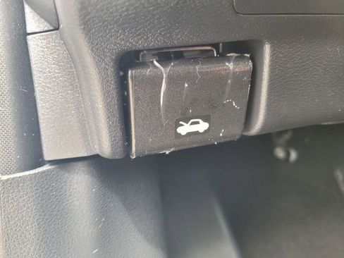 Certified 2025 Nissan Kicks S AWD/4WD image 19