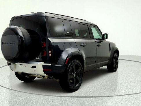 Used 2023 Land Rover Defender 110 S AWD/4WD image 5