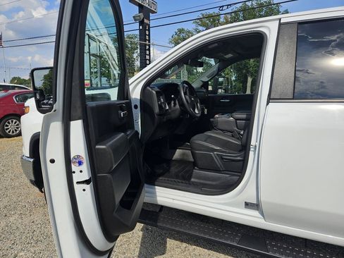 Used 2024 Chevrolet Silverado 3500 W/T w/ WT Convenience Package RWD image 19