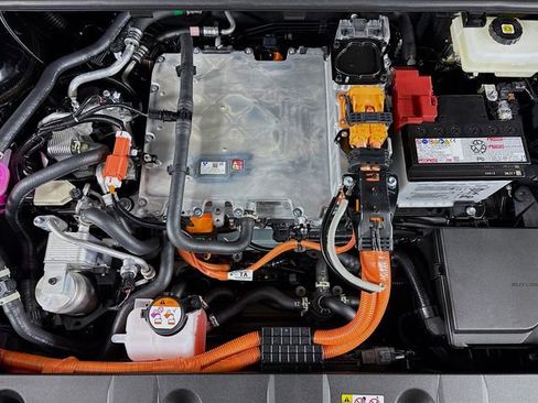 New 2026 Subaru Solterra image 31