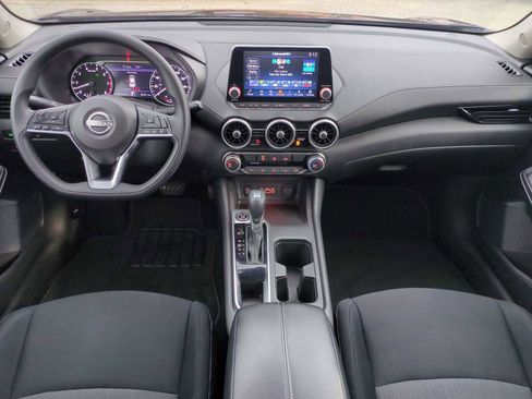 Used 2024 Nissan Sentra SV image 19