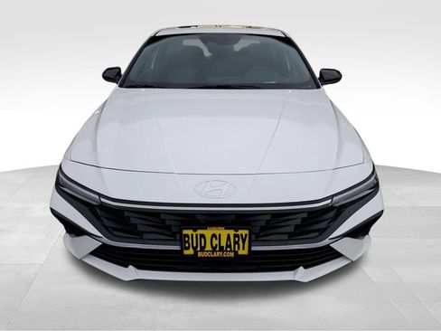 New 2026 Hyundai Elantra SEL Sport Premium FWD image 9