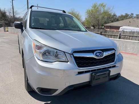 Used 2014 Subaru Forester 2.5i AWD/4WD image 7