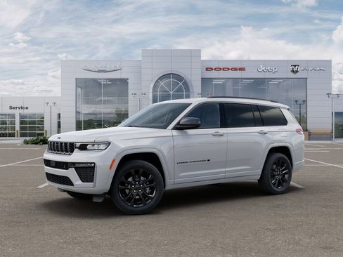 New 2026 Jeep Grand Cherokee L Limited image 2
