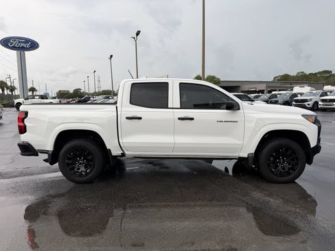 Used 2026 Chevrolet Colorado W/T w/ WT Custom Package RWD image 3