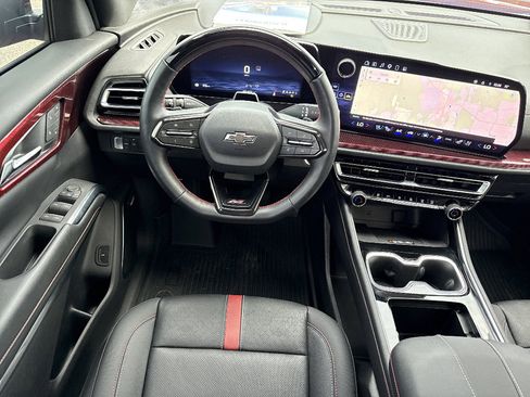 Used 2024 Chevrolet Traverse RS w/ LPO, Floor Liner Package FWD image 15