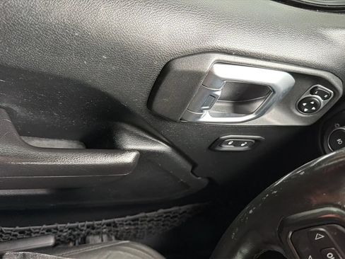 Used 2019 Jeep Wrangler Unlimited Sport S AWD/4WD image 20